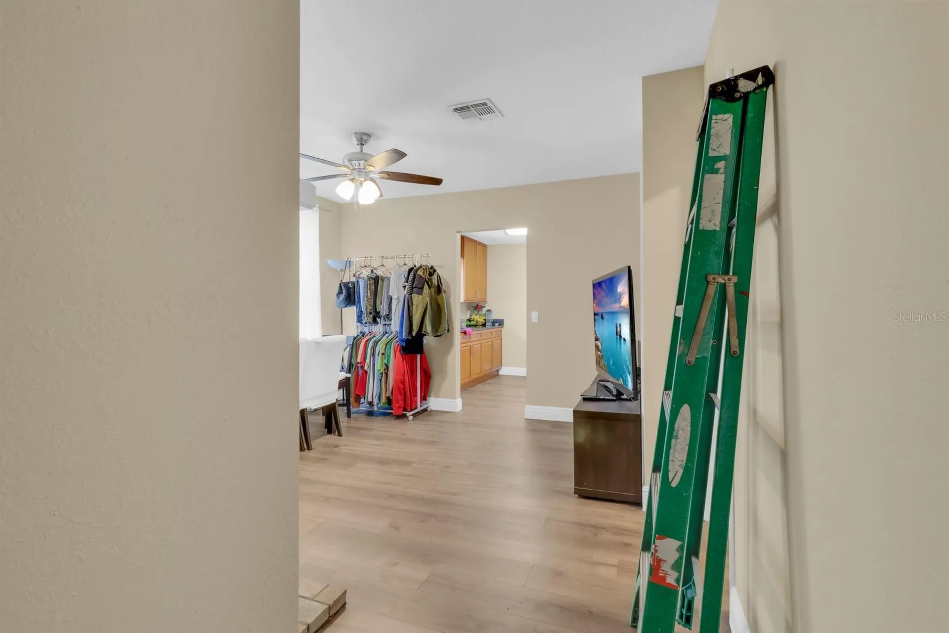 21 N Beaumont Avenue Kissimmee FL 34741
