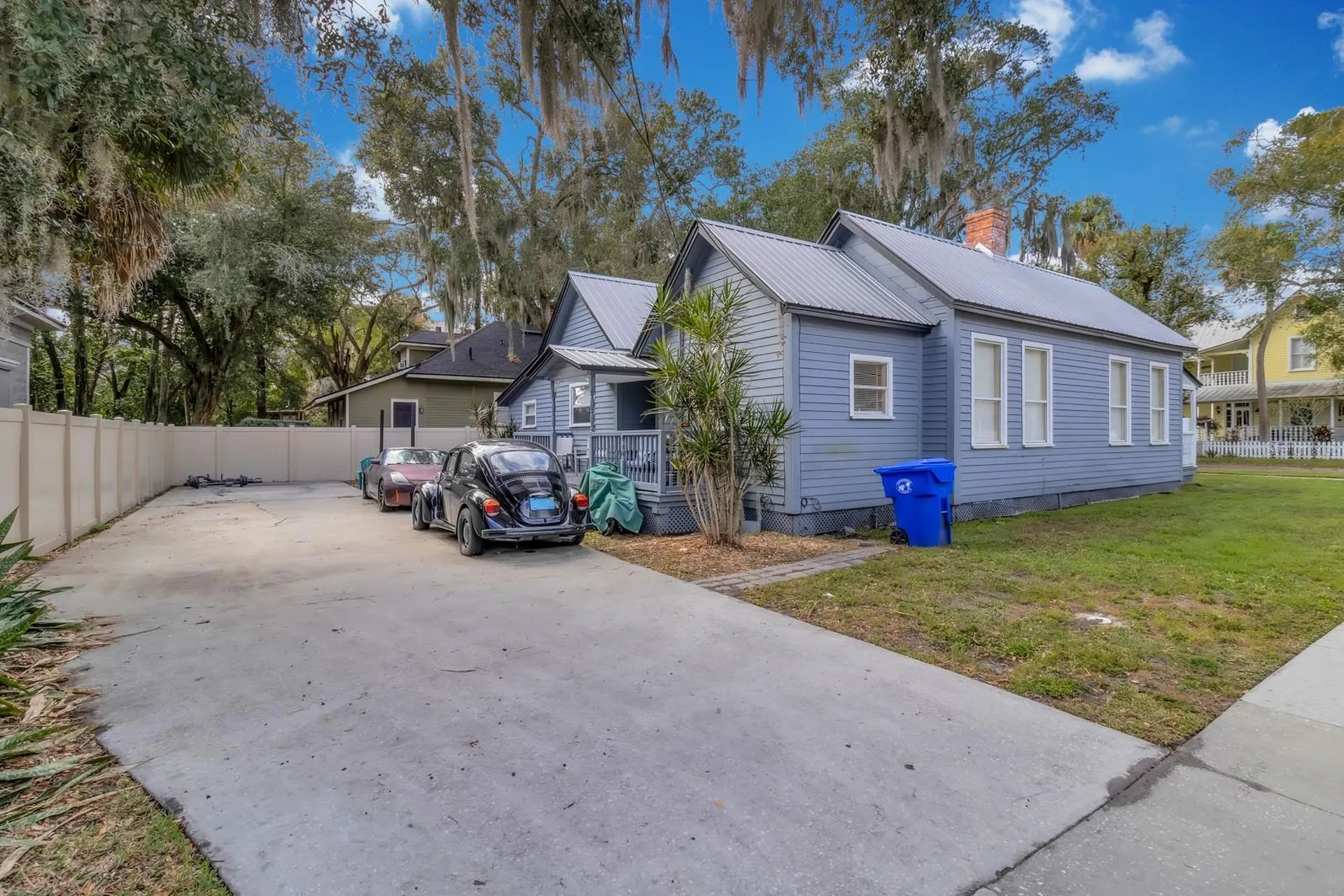 21 N Beaumont Avenue Kissimmee FL 34741