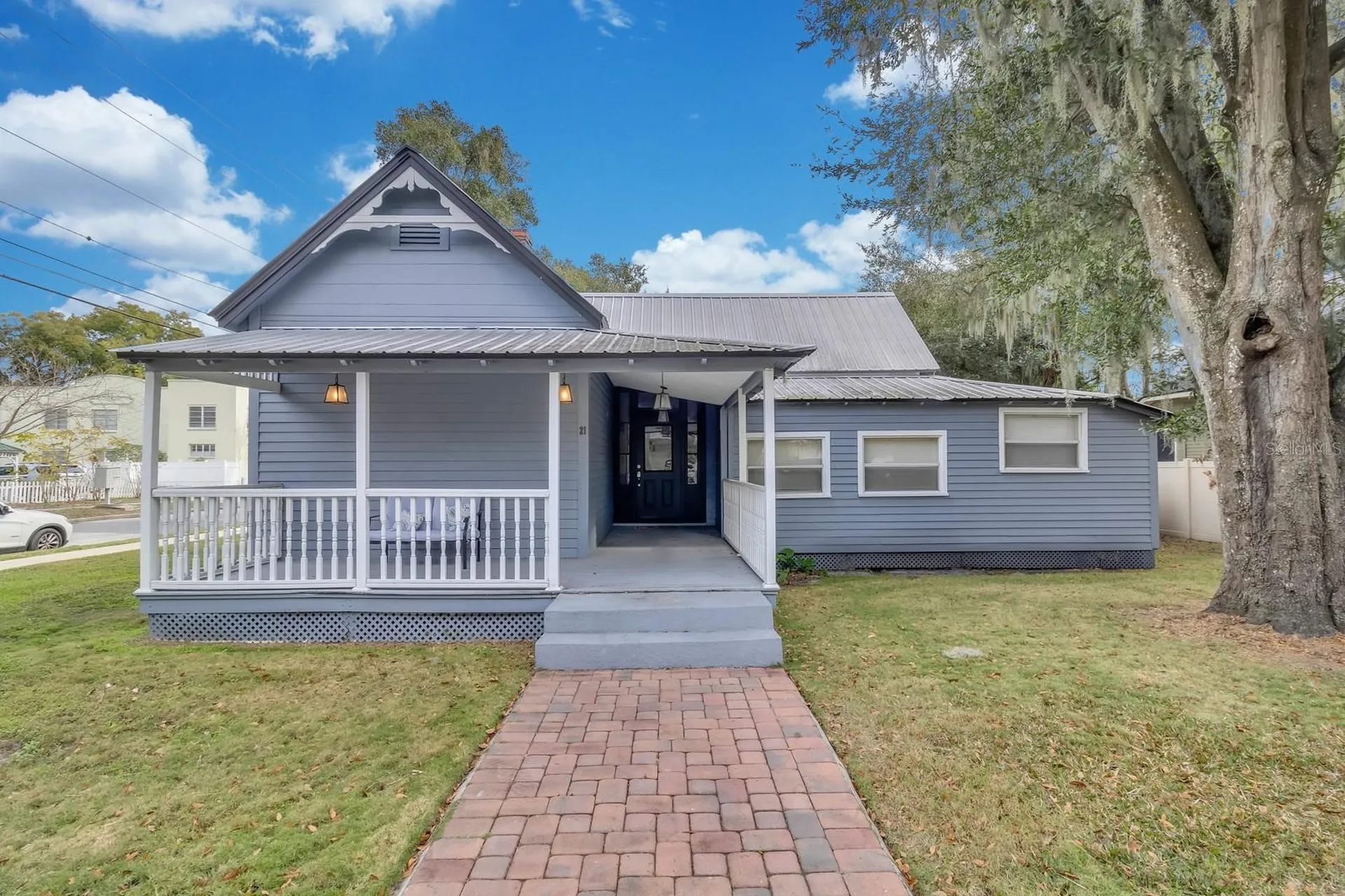 21 N Beaumont Avenue Kissimmee FL 34741