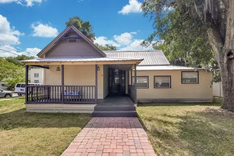 21 N Beaumont Avenue Kissimmee FL 34741