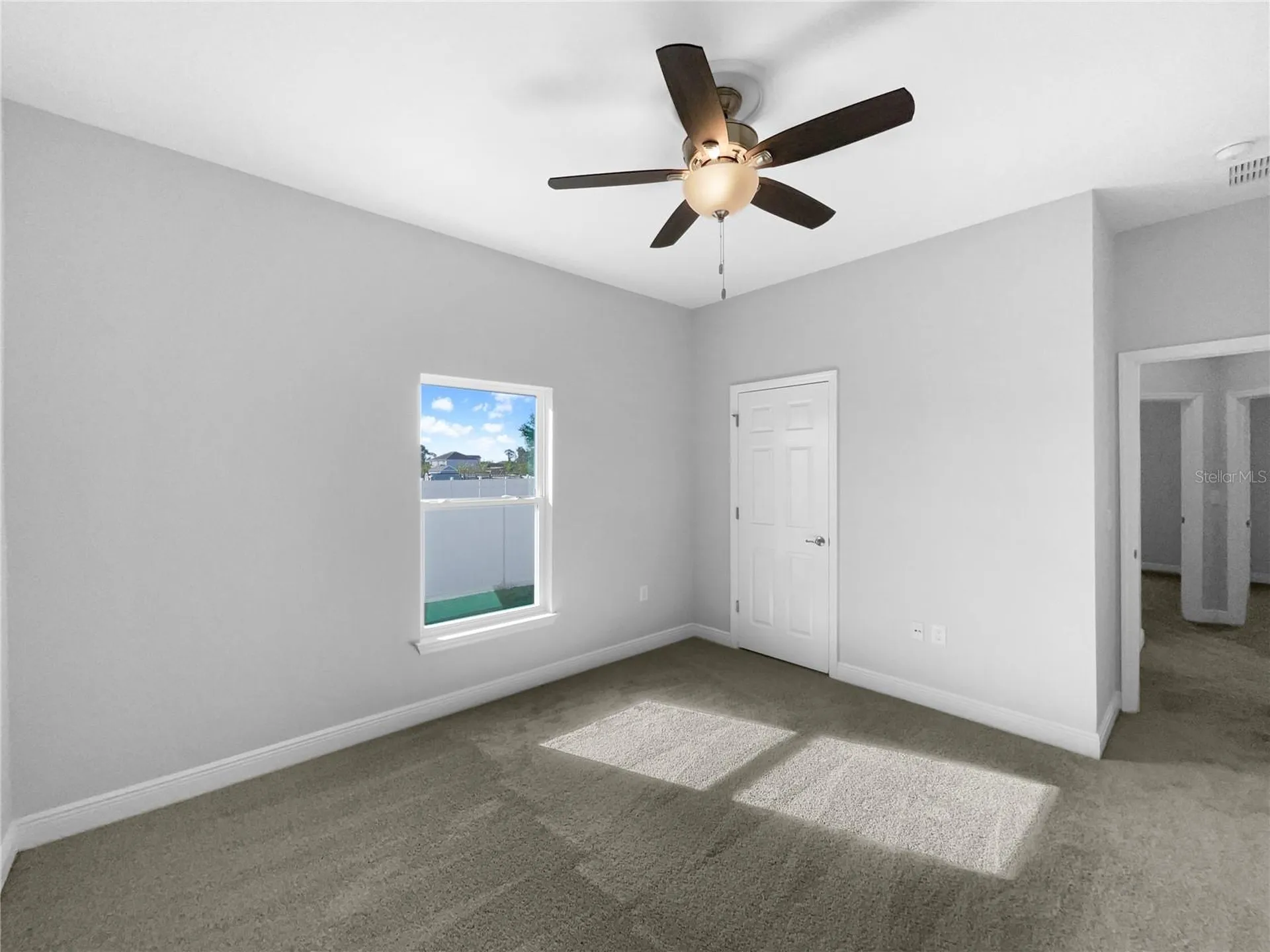 1045 James Drive Kissimmee FL 34759