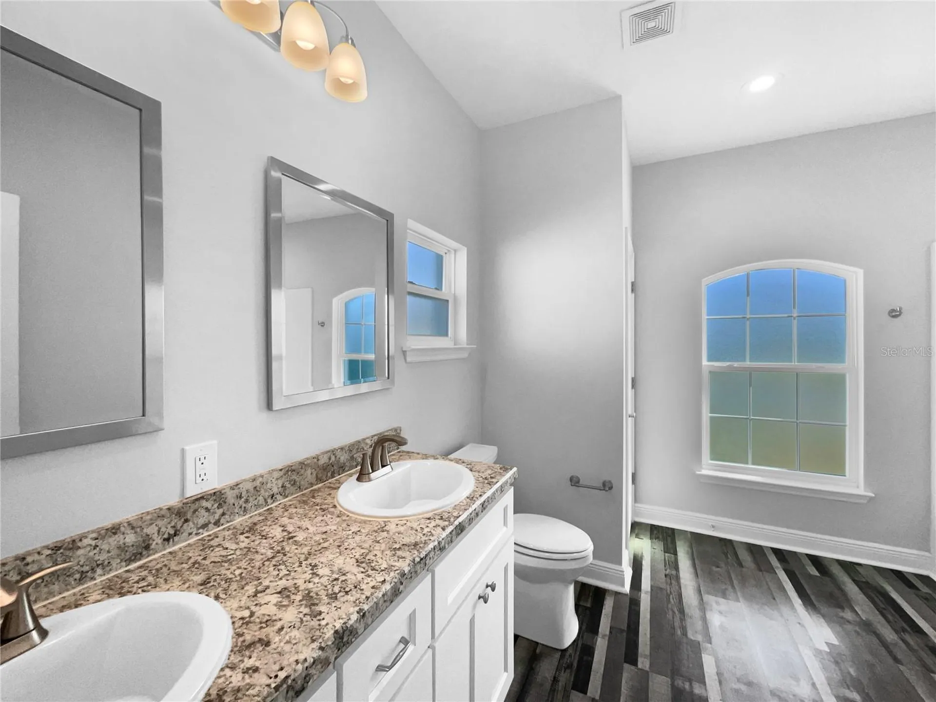 1045 James Drive Kissimmee FL 34759
