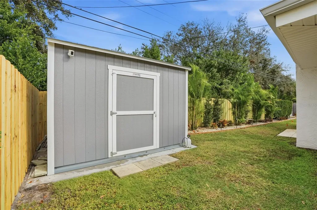 5091 35th Terrace N St Petersburg FL 33710