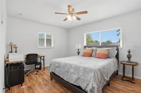 5091 35th Terrace N St Petersburg FL 33710