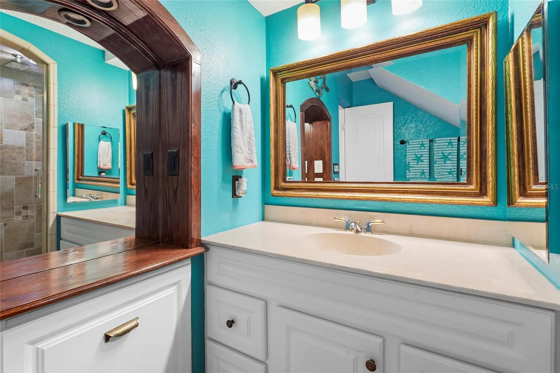 1143 Longfellow Road Sarasota FL 34243