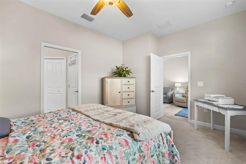 15949 Clear Skies Place Bradenton FL 34211