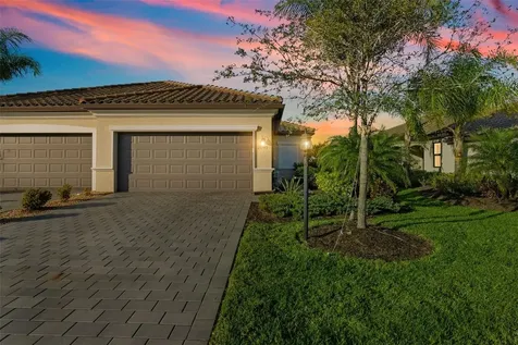 15949 Clear Skies Place Bradenton FL 34211