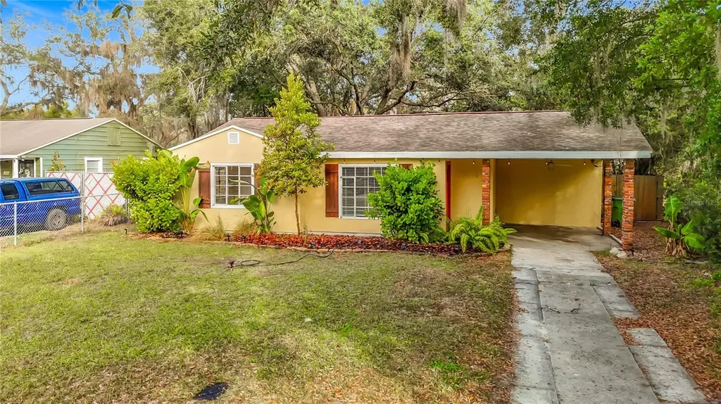 2210 E Idlewild Avenue Tampa FL 33610