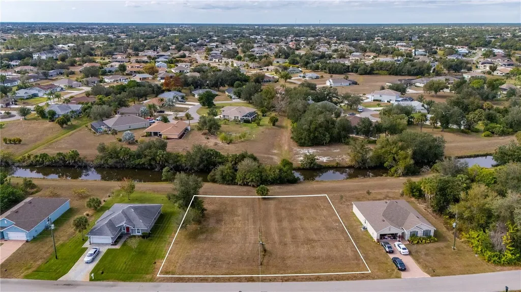 403 & 395 San Cristobal Punta Gorda FL 33983
