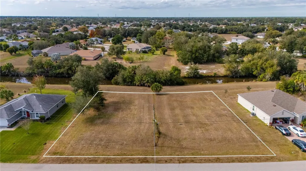 403 & 395 San Cristobal Punta Gorda FL 33983