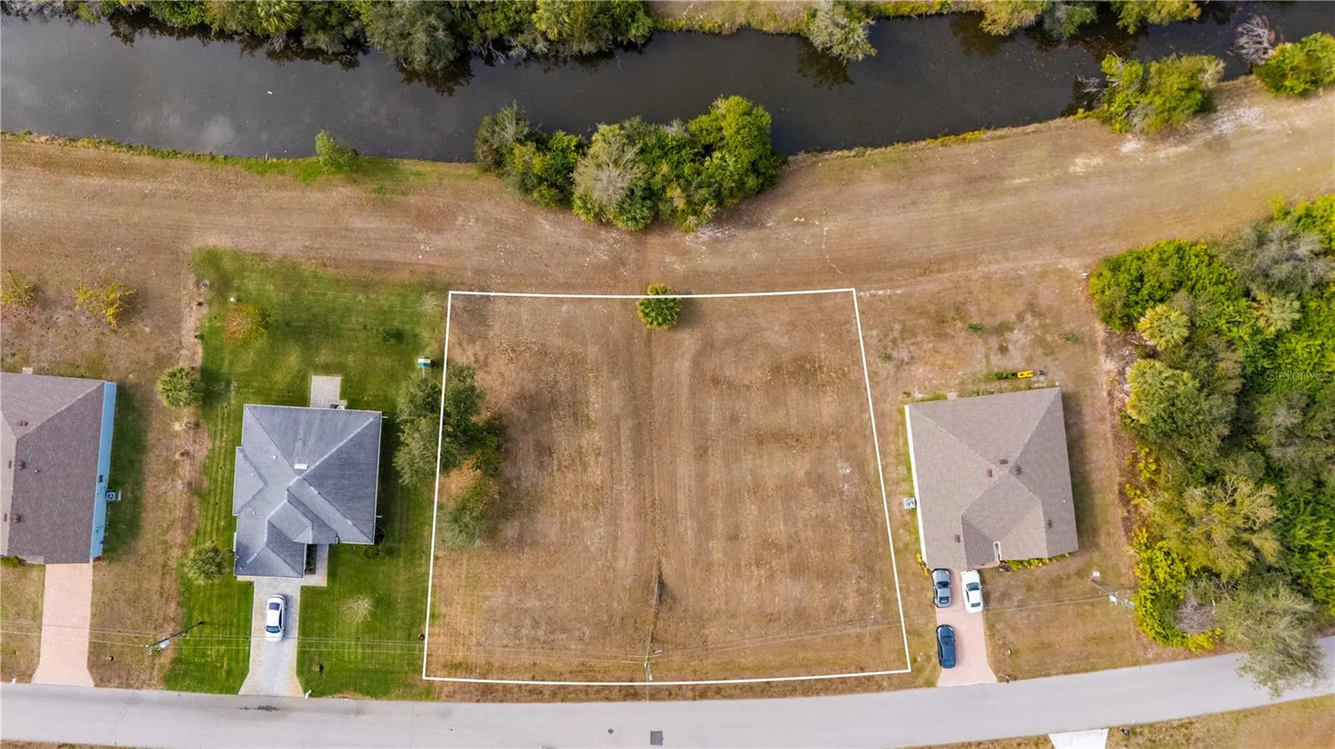 403 & 395 San Cristobal Punta Gorda FL 33983
