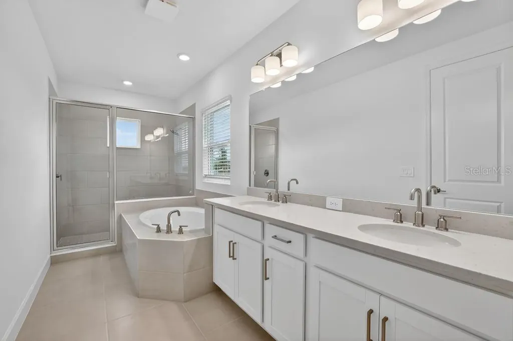 5125 Slate Hue Place Apollo Beach FL 33572