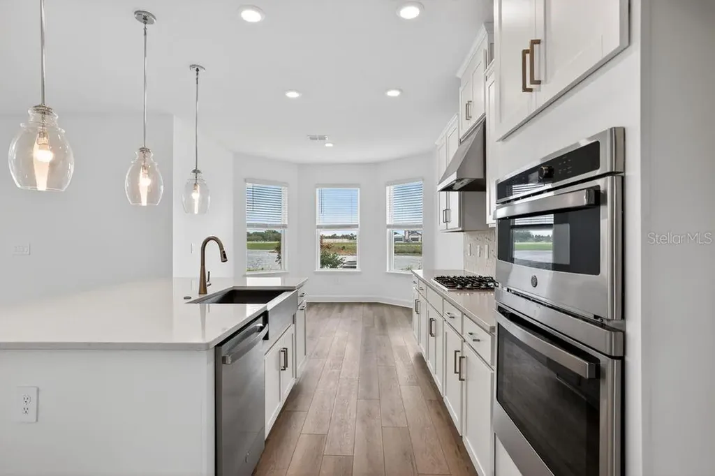 5125 Slate Hue Place Apollo Beach FL 33572