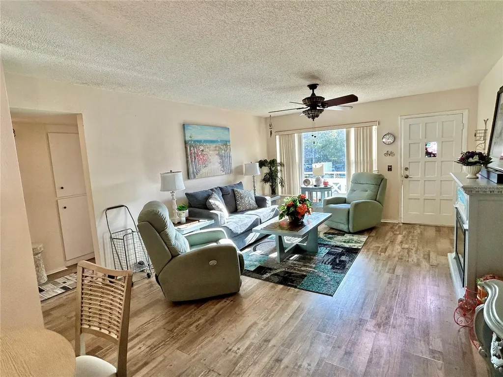 2360 Irish Lane Clearwater FL 33763
