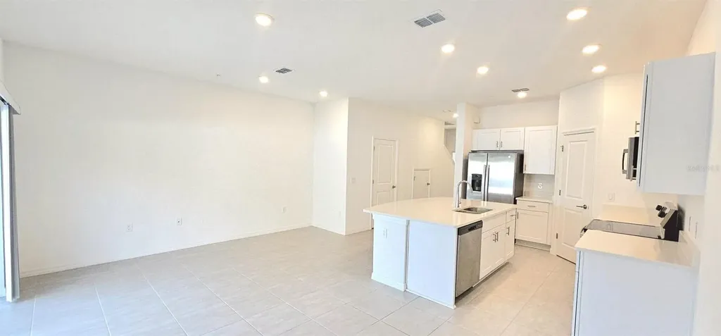 5000 Revolutionary Way St Cloud FL 34769