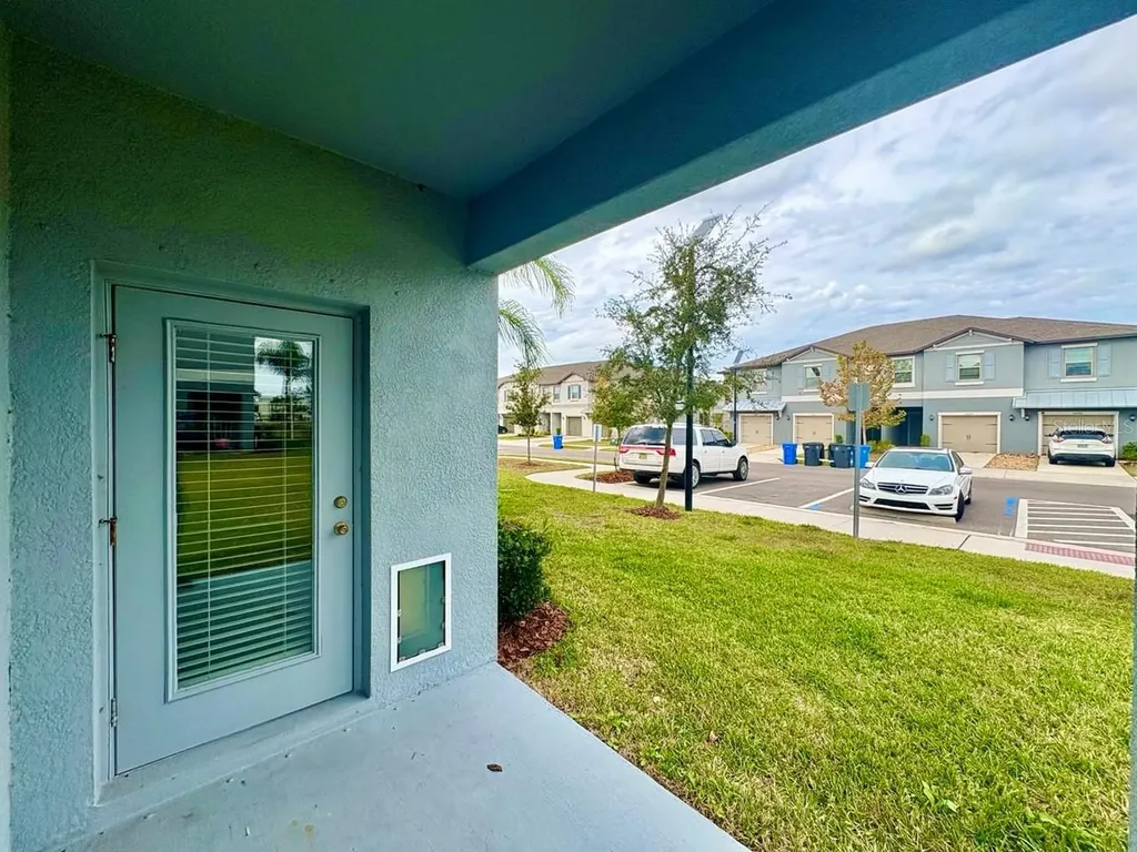 14302 Editors Note Street Ruskin FL 33573
