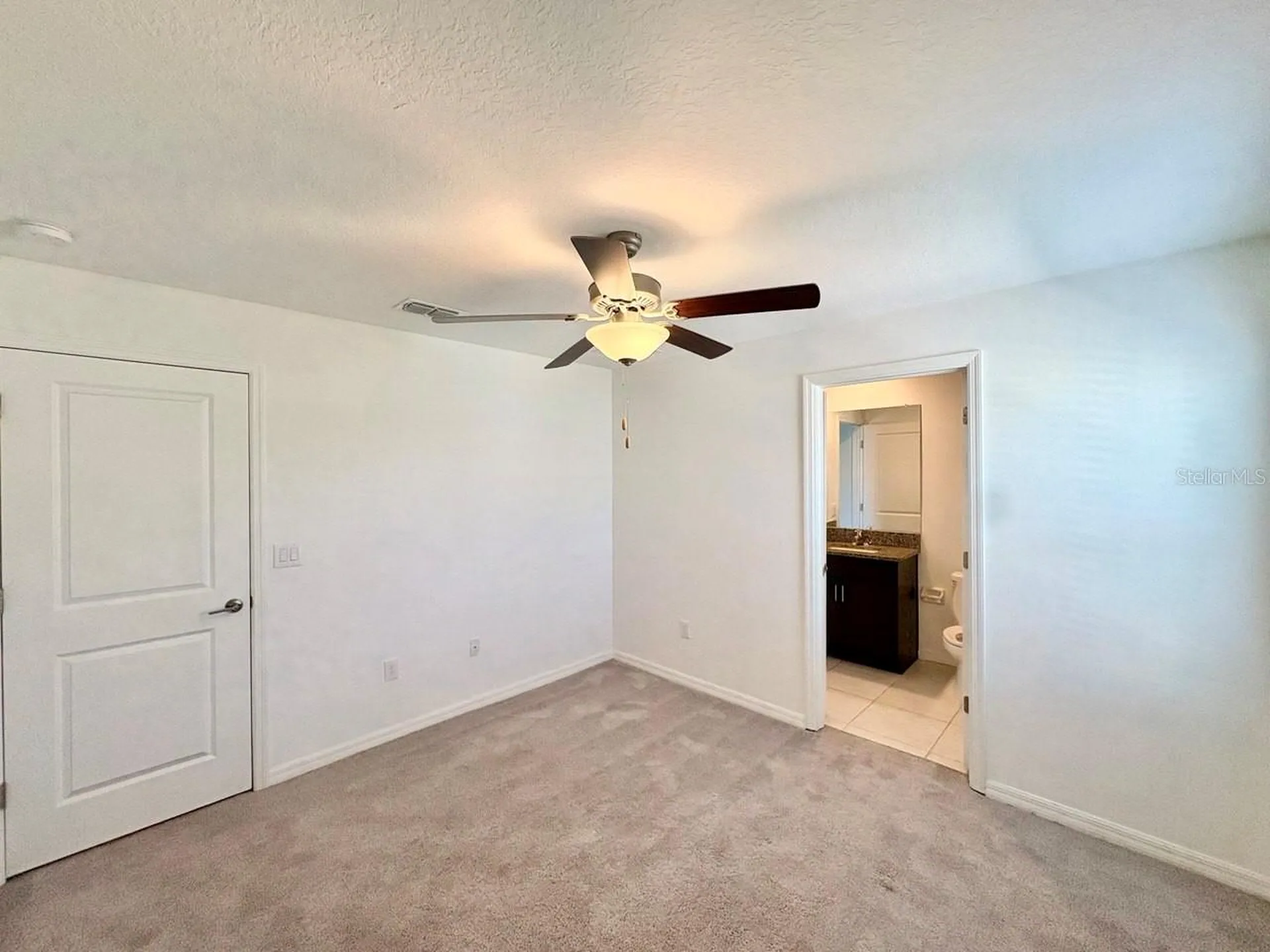 14302 Editors Note Street Ruskin FL 33573