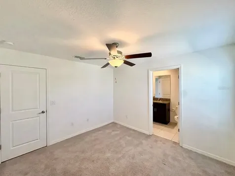 14302 Editors Note Street Ruskin FL 33573