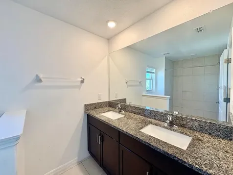 14302 Editors Note Street Ruskin FL 33573