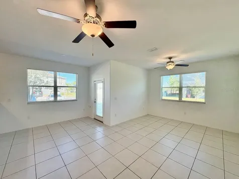 14302 Editors Note Street Ruskin FL 33573