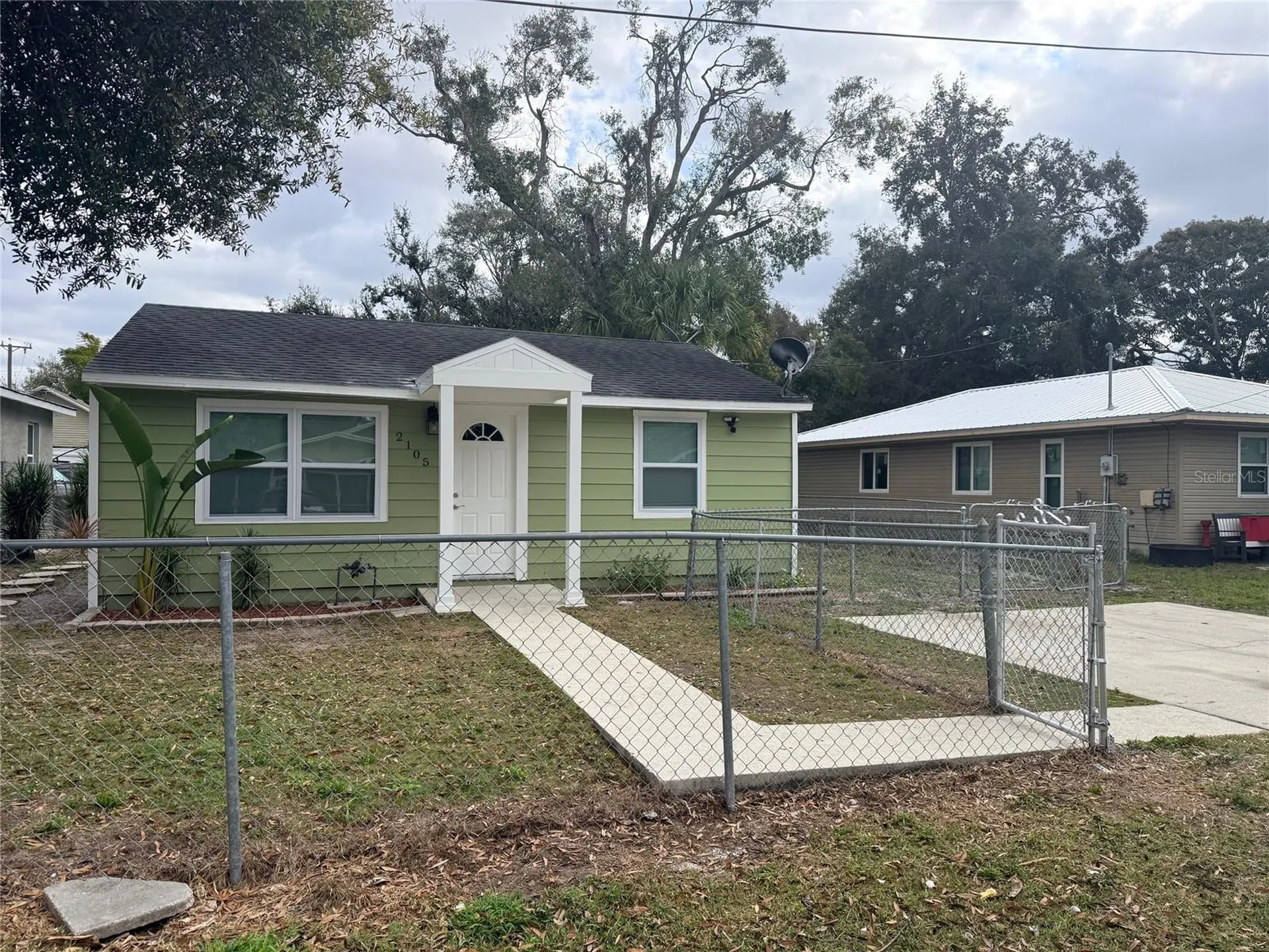 2105 11th Street W Bradenton FL 34205