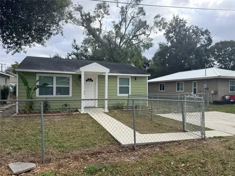 2105 11th Street W Bradenton FL 34205
