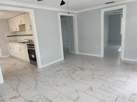 2105 11th Street W Bradenton FL 34205