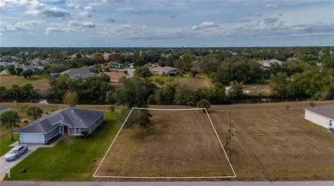 403 San Cristobal Avenue Punta Gorda FL 33983