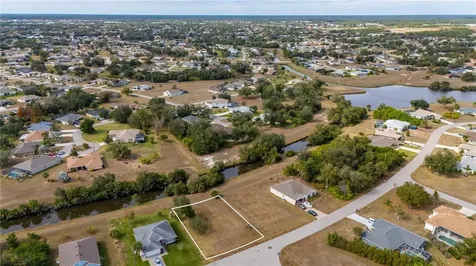 403 San Cristobal Avenue Punta Gorda FL 33983