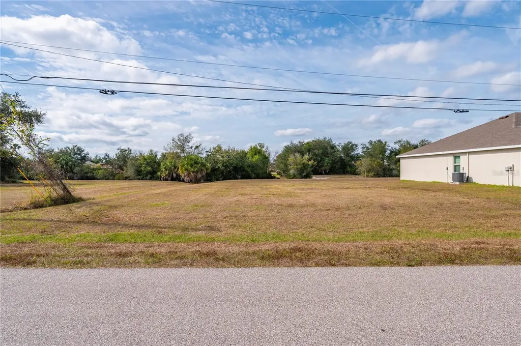 395 San Cristobal Avenue Punta Gorda FL 33983