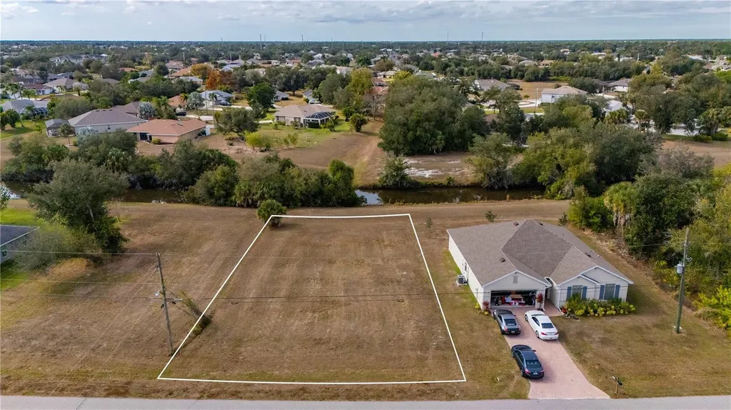 395 San Cristobal Avenue Punta Gorda FL 33983