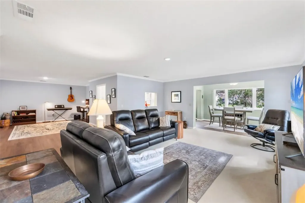 8162 Terrace Garden Drive N St Petersburg FL 33709