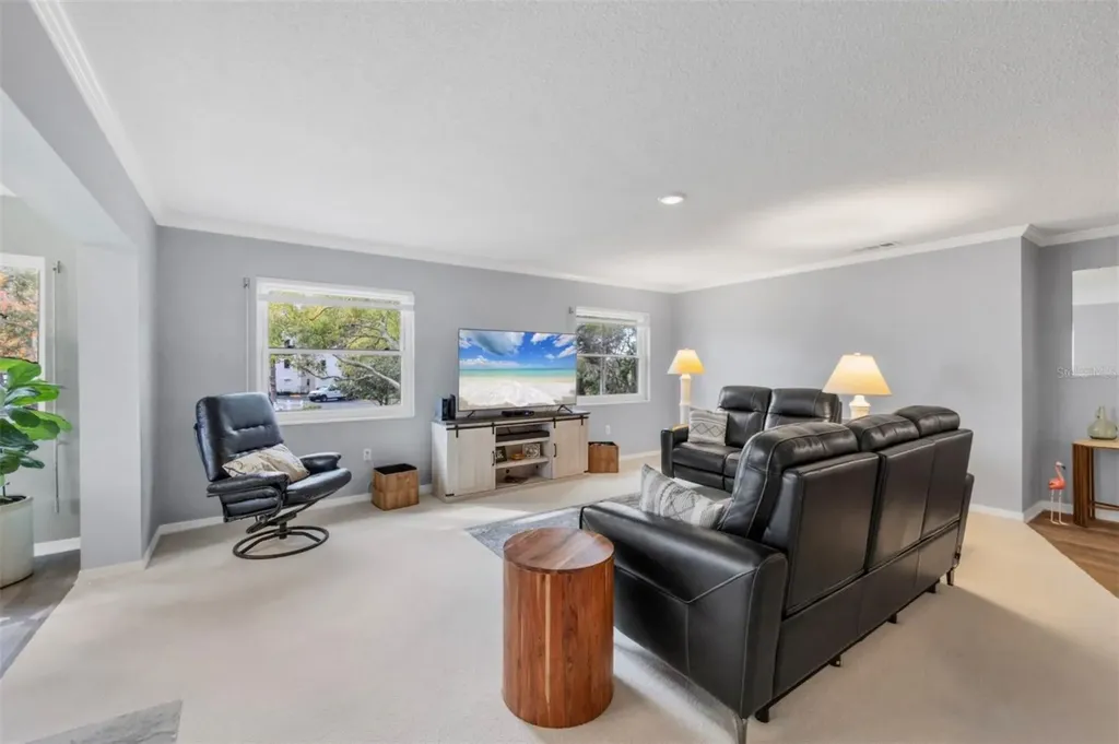 8162 Terrace Garden Drive N St Petersburg FL 33709