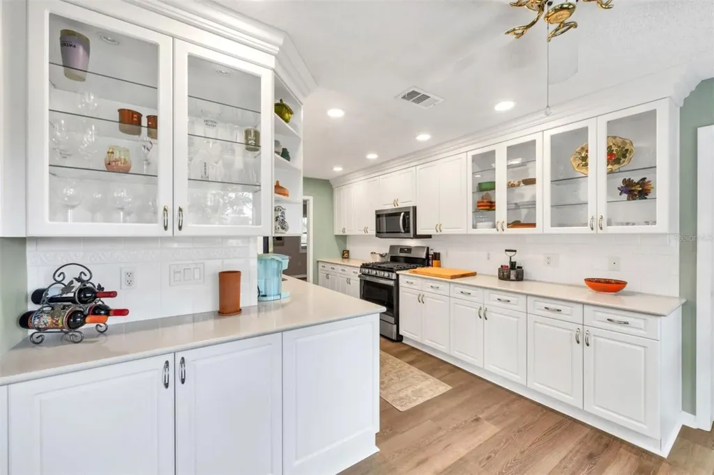 8162 Terrace Garden Drive N St Petersburg FL 33709