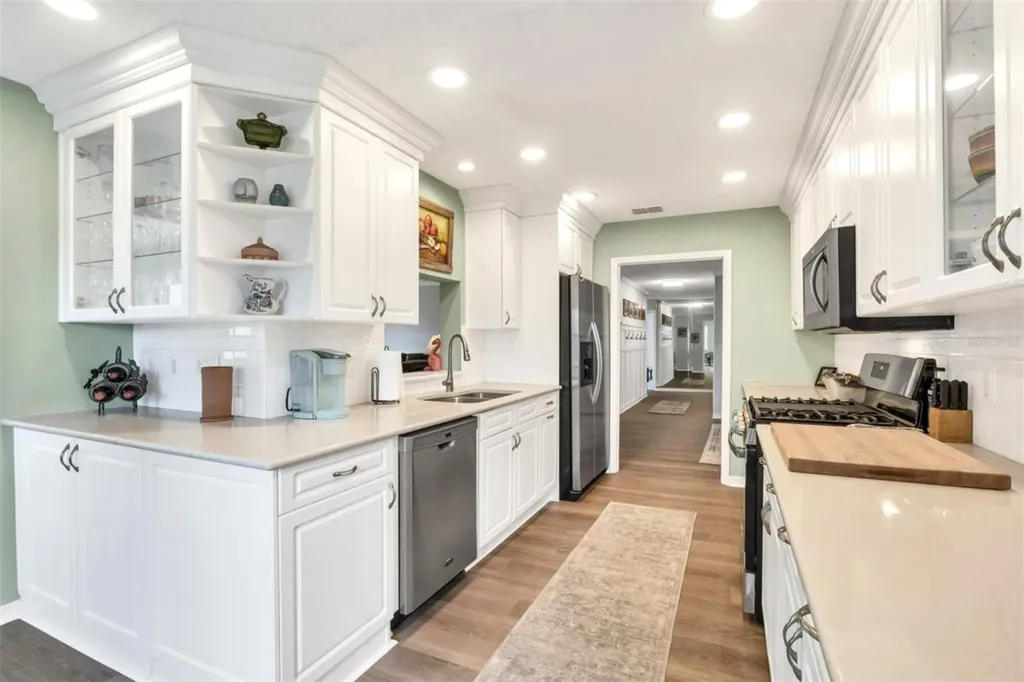 8162 Terrace Garden Drive N St Petersburg FL 33709