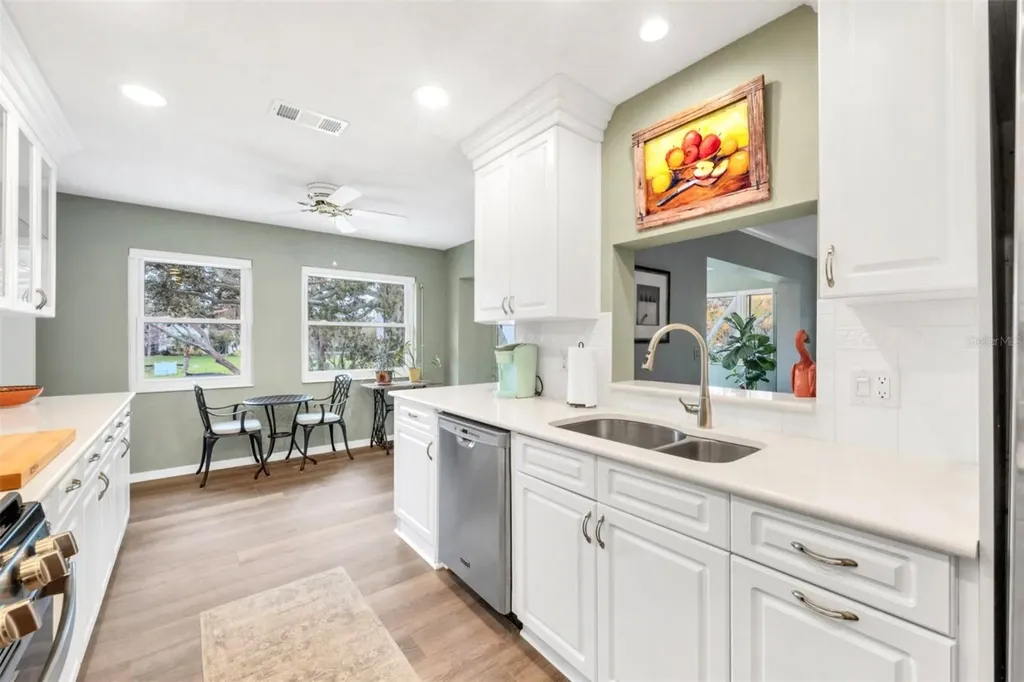 8162 Terrace Garden Drive N St Petersburg FL 33709