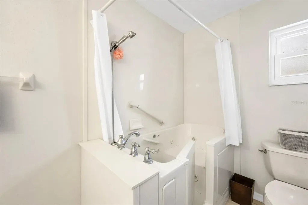 8162 Terrace Garden Drive N St Petersburg FL 33709