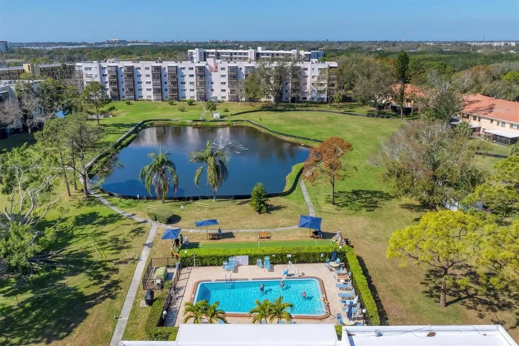 8162 Terrace Garden Drive N St Petersburg FL 33709