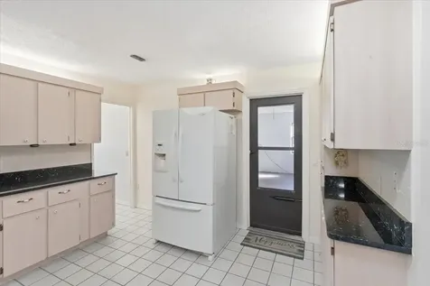 3002 S Rose Avenue Inverness FL 34450