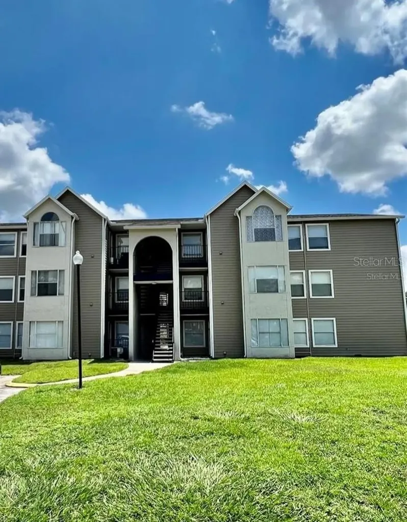 4720 Walden Circle Orlando FL 32811