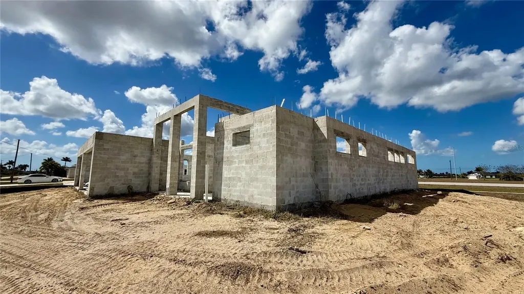 324 NW 31st Place Cape Coral FL 33993