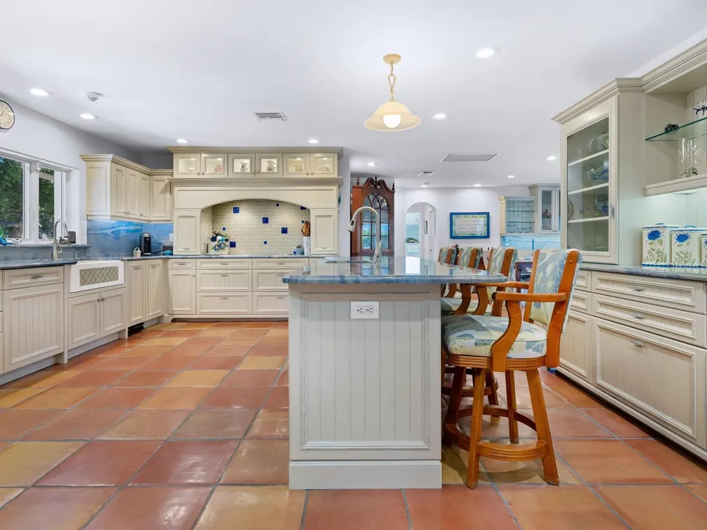 3300 Casey Key Road Nokomis FL 34275