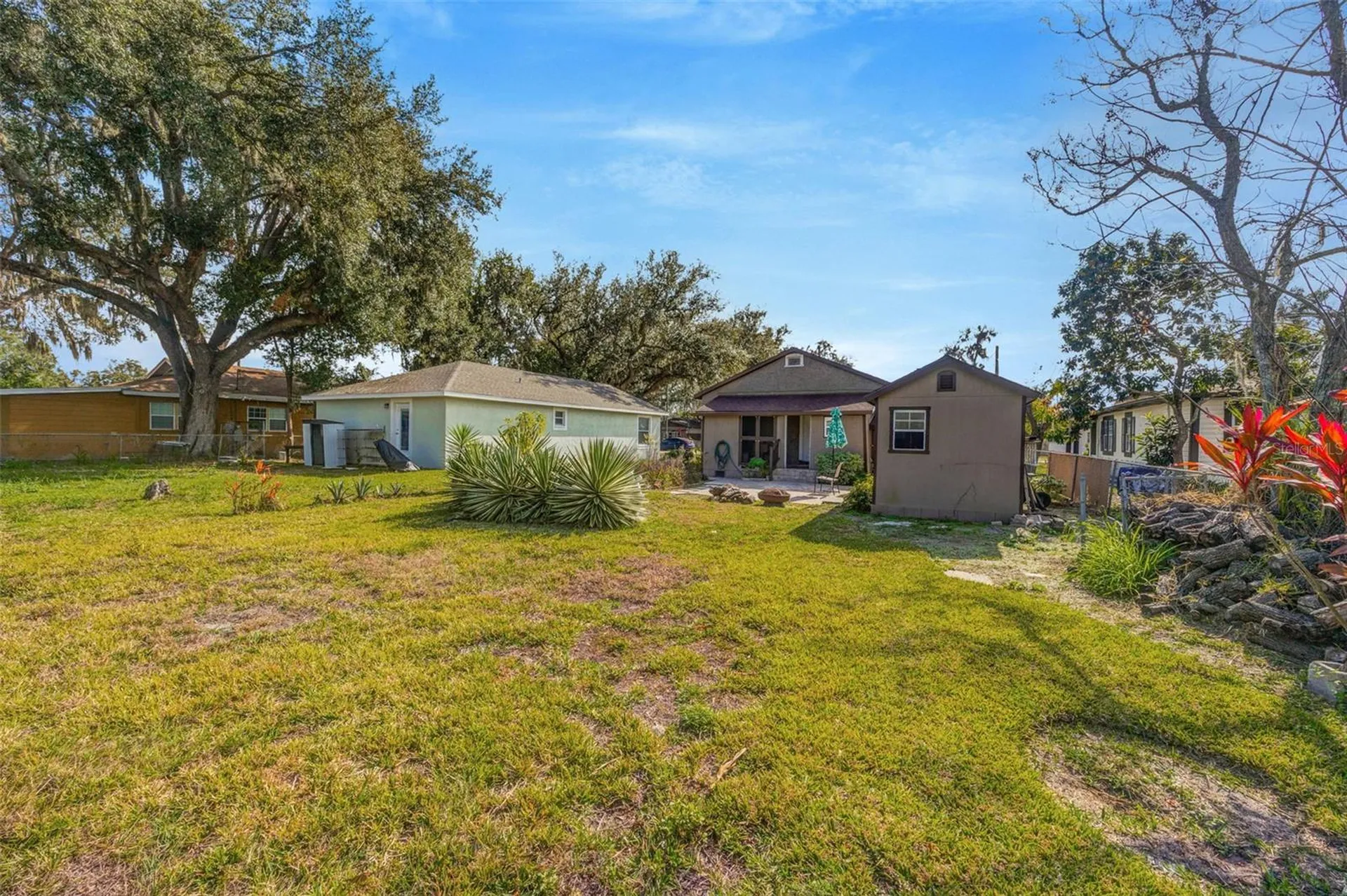 1112 W Madison Street Plant City FL 33563