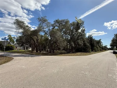 Maukbach Terrace North Port FL 34286