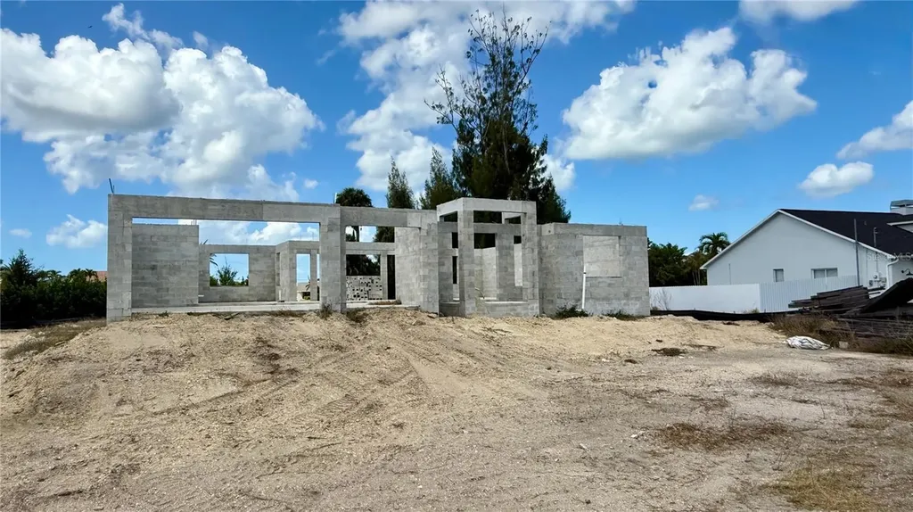 2310 NW 35th Place Cape Coral FL 33993