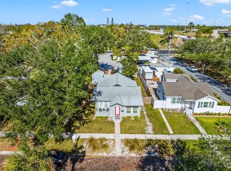 2011 Dartmouth Avenue N St Petersburg FL 33713