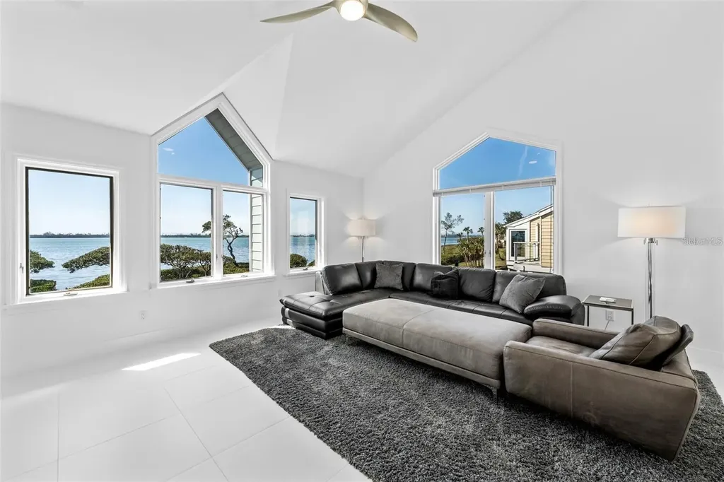 73 Tidy Island Boulevard Bradenton FL 34210