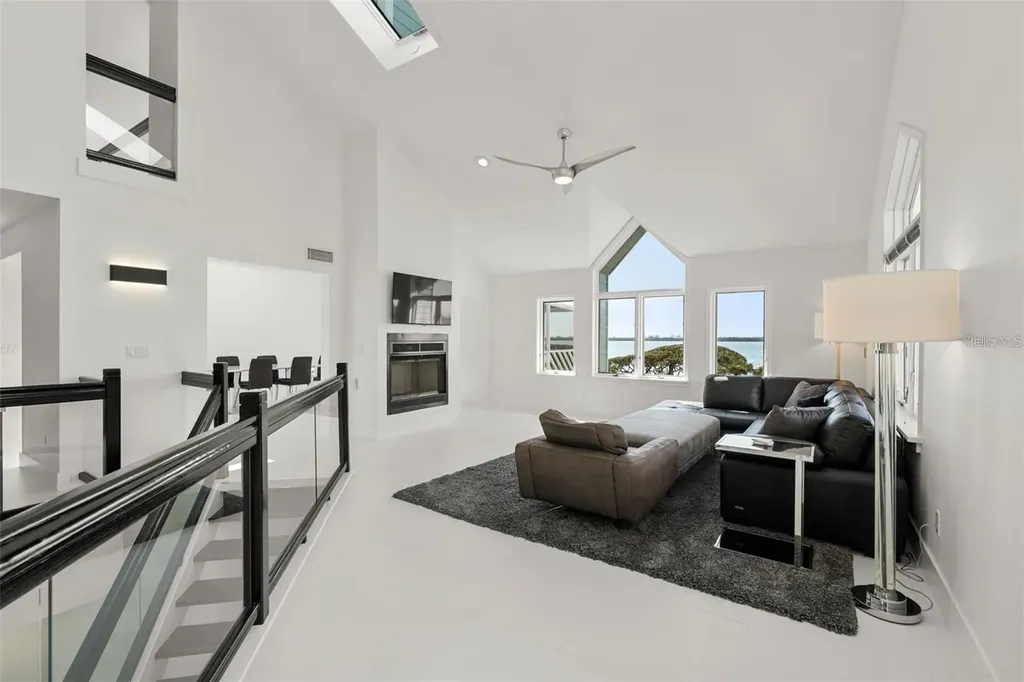 73 Tidy Island Boulevard Bradenton FL 34210