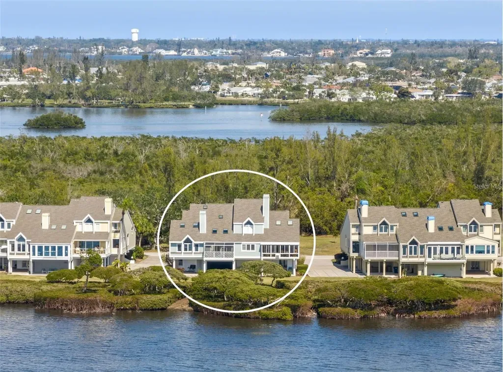 73 Tidy Island Boulevard Bradenton FL 34210