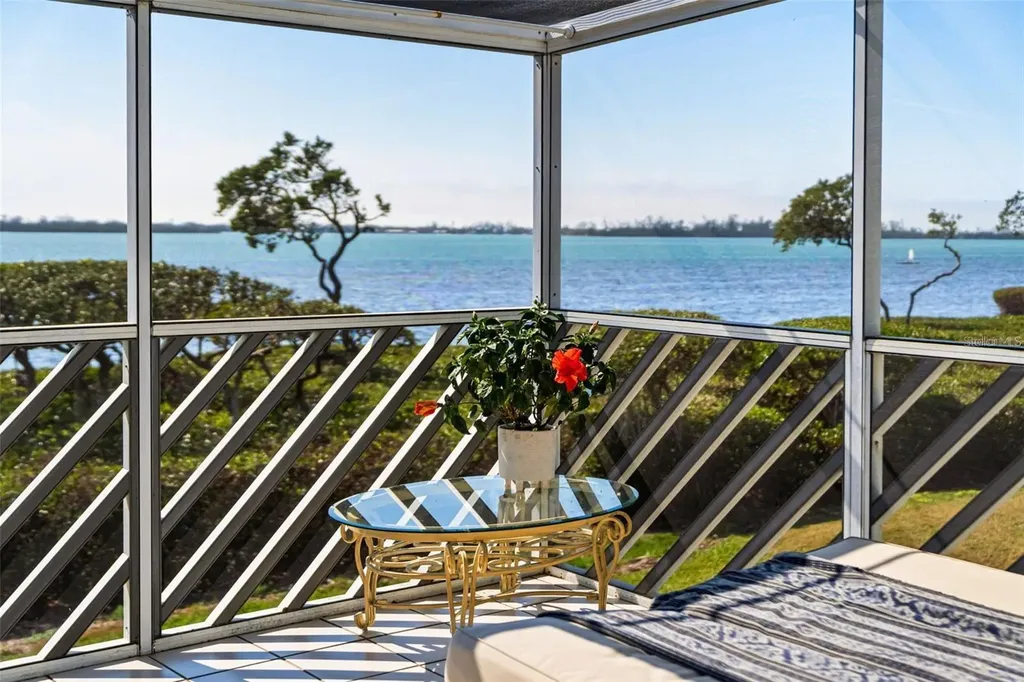 73 Tidy Island Boulevard Bradenton FL 34210
